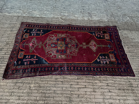 Orientalisk matta, handvävd