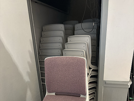 8 st. Konferensstolar