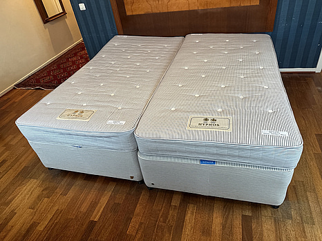 Dubbelsäng Hypnos, inkl. bäddmadrass