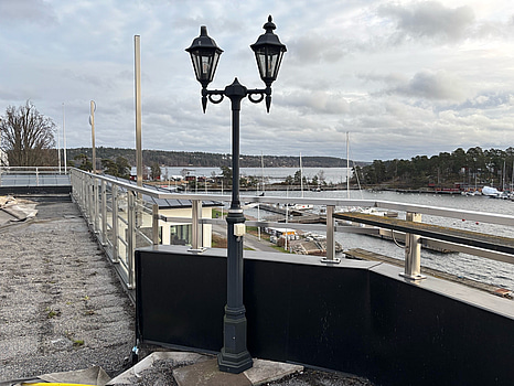 Lyktstolpe med 2 st. lyktor