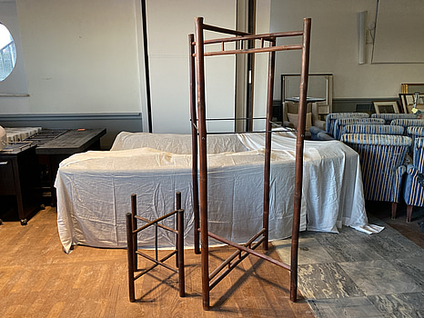 2 st. Ställ i bambu, olika storlekar