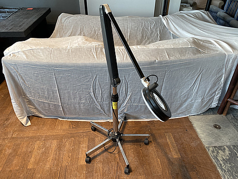 Förstoringslampa AFMA