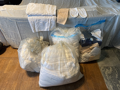 Parti med handdukar, tvättlappar mm