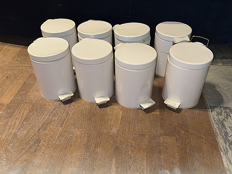 8 st. Papperskorgar Brabantia