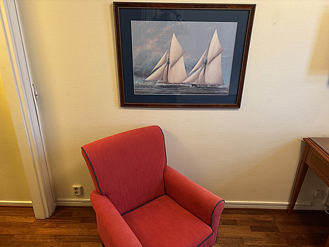 Fåtölj inkl. tavla