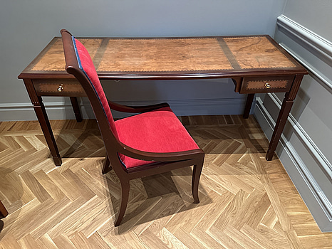 Skrivbord Grange och stol