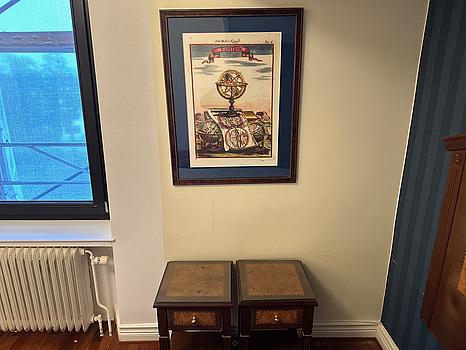 2 st. Sidobord inkl. tavla