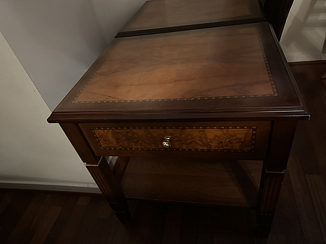 2 st. Sidobord Grange