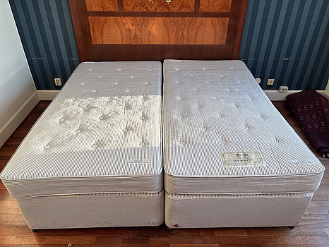 Dubbelsäng Hypnos inkl. resårmadrass