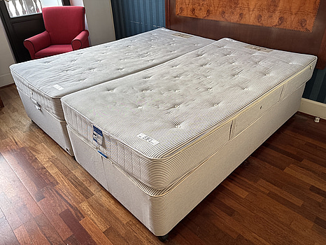 Dubbelsäng Hypnos inkl. resårmadrass