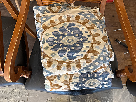 2 st. gardiner, olika storlekar