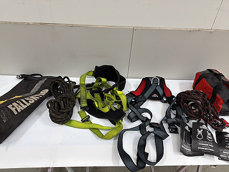 2 st fallskyddsselar