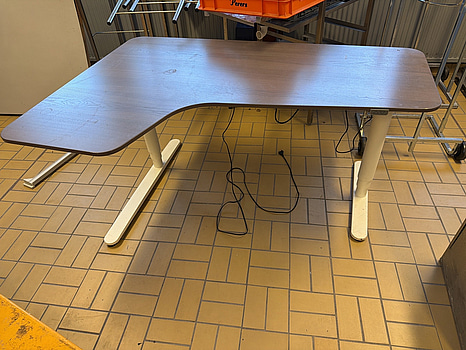 Skrivbord Höj- och sänkbart, trälook