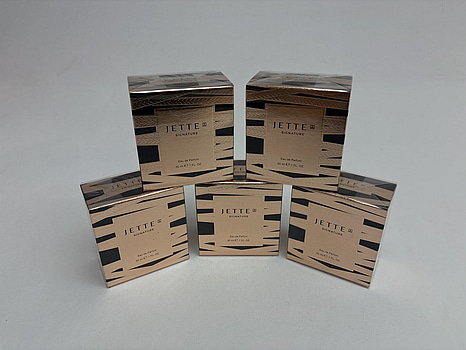 Parfymer Jette Signature