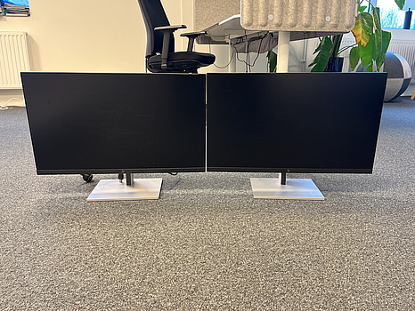2 st skärmar 27", HP E27 G5 FHD Monitor