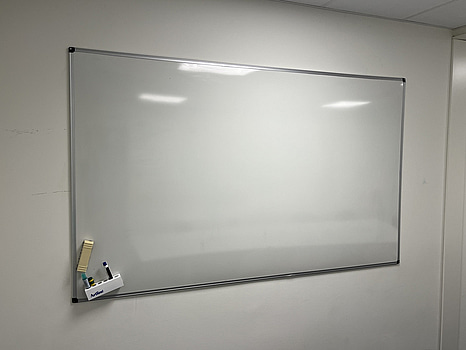 Whiteboard 200x120 cm