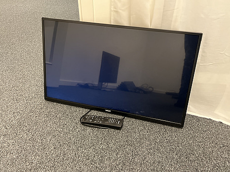 Philips 32-tums skärm, modell 32BDL4050D, fjärrkontroll