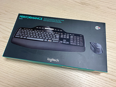 Tangentbord och mus Logitech, Performance MK710