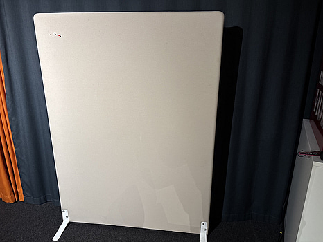 Ljuddämpandd skärm EFG