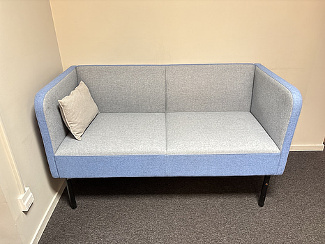 Soffa med kudde, EFG