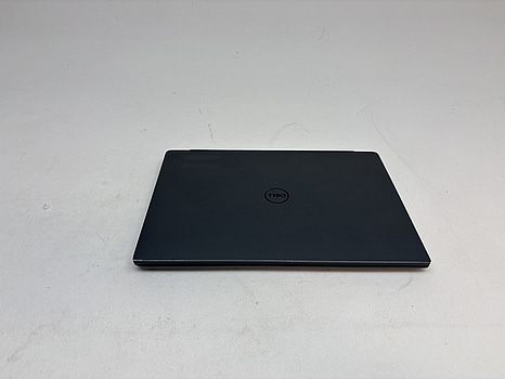 Bärbar dator Dell Vostro 5490. OBS! Inget OS