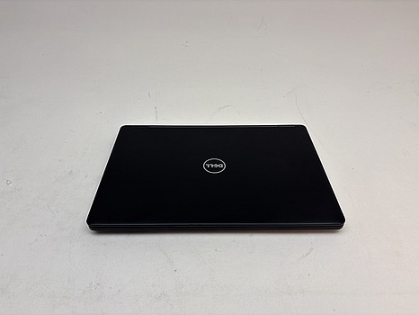 Bärbar dator Dell Latitude 5400. OBS! Inget OS