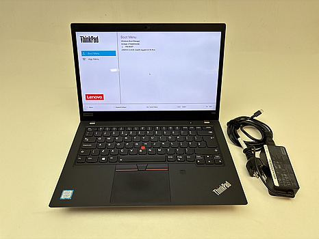 Bärbar dator Lenovo ThinkPad T490