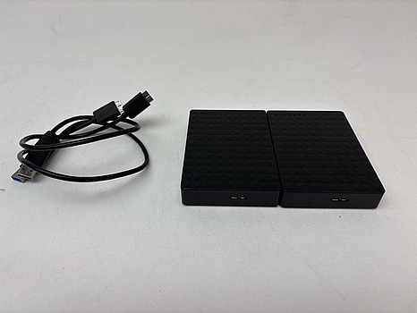 2 st. extern hårddiskar Seagate Expansion Portable Driver/Expansion+ á 4TB