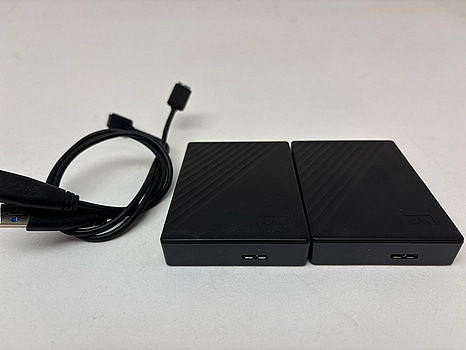 2 st. Externa hårddiskar WD My Passport á 5TB