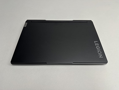 Bärbar gamingdator Lenovo Legion 7 - Japanskt tangentbord