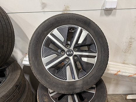 Sommarhjul till Kia, 205/50 R16