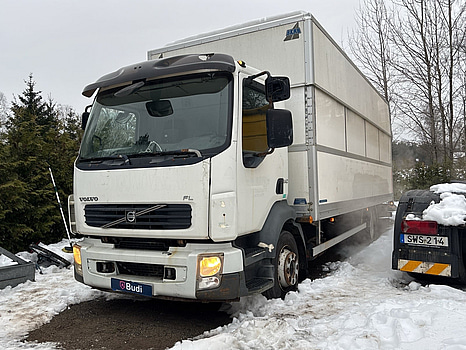 Lastbil Volvo FL 7.1 240 4x2 -2011 | Höj/sänk | Reparationsobjekt