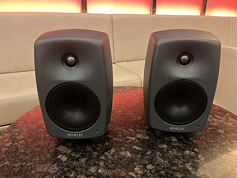 2 st. Genelec 8030C Aktiva Studiomonitorer