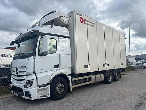 Kylbil MERCEDES BENZ ACTROS -2023 Mätarställning (km): 332682