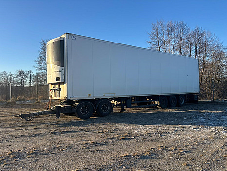Kylsläp SCHMITZ CARGOBULL -2016 med Dollyachse -2023
