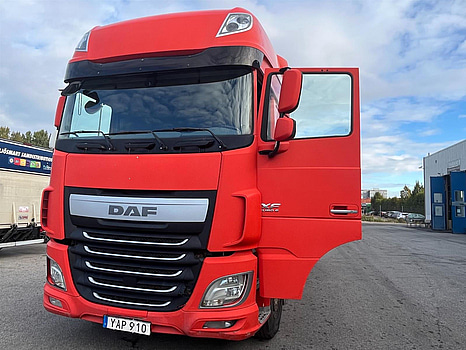 Dragbil DAF FTS XF510Z -2016