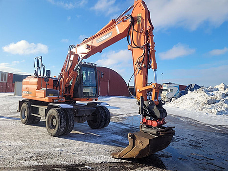 Hjulgrävare Doosan DX140W -2016 | Rototilt