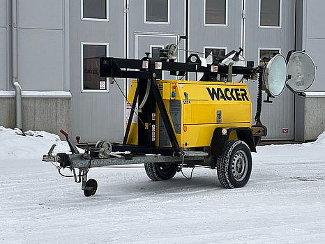 Belysningsmast Wacker LTC4 | Reparationsobjekt