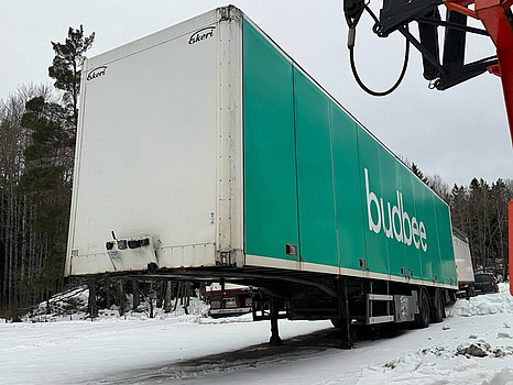 Lastbilssläp Ekeri L-2 -2006 | Bakgavellyft