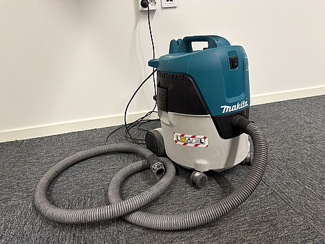 Grovdammsugare Makita VC2000L