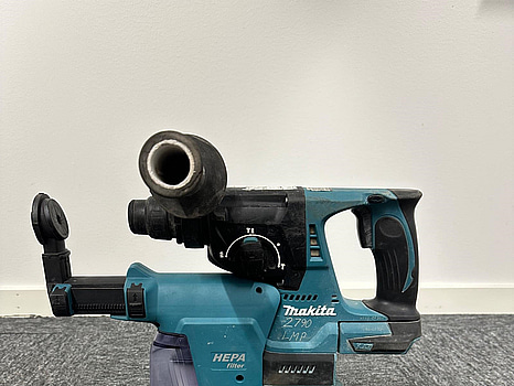 Kombihammare Makita DHR242 & dammsamlare Makita DX06