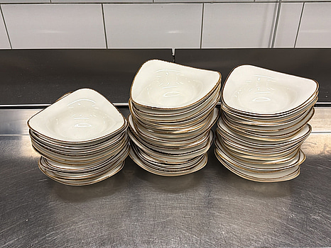 Skålar, ca 48 st, Corendon by Kutahya