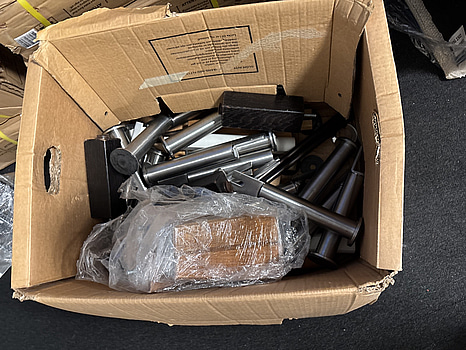 Parti med diverse sängben