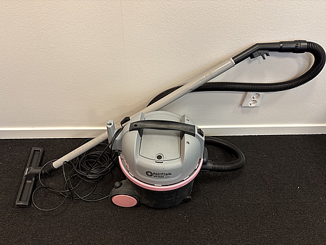 Dammsugare Nilfisk VP300 HEPA