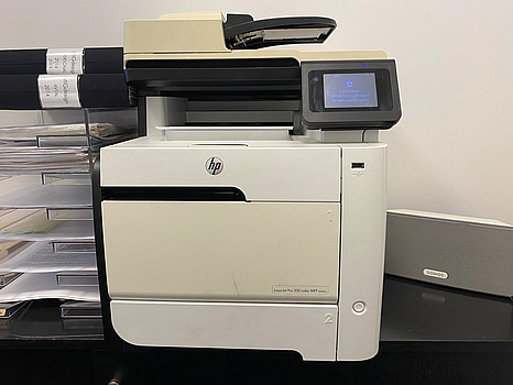Skrivare HP LaserJet Pro 300 color MFP