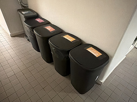 5 st Soptunnor, grå