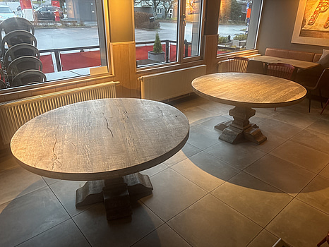 Restaurangbord Paris.