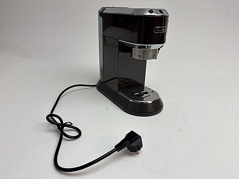 Espressomaskin Délonghi, Dedica EC685BK, svart