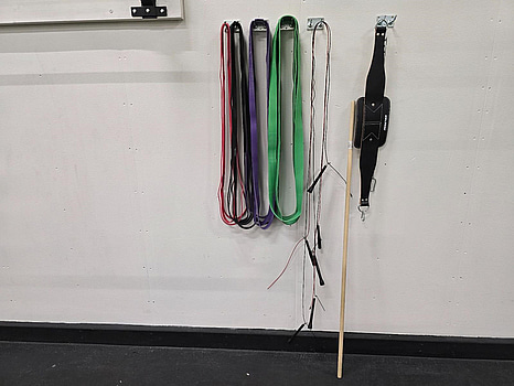 Resistanceband, hopprep och dipsbälte