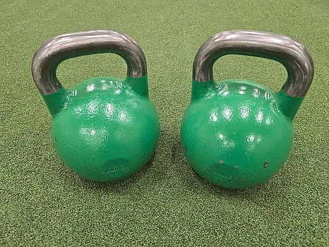 2 st. kettlebells 24 kg